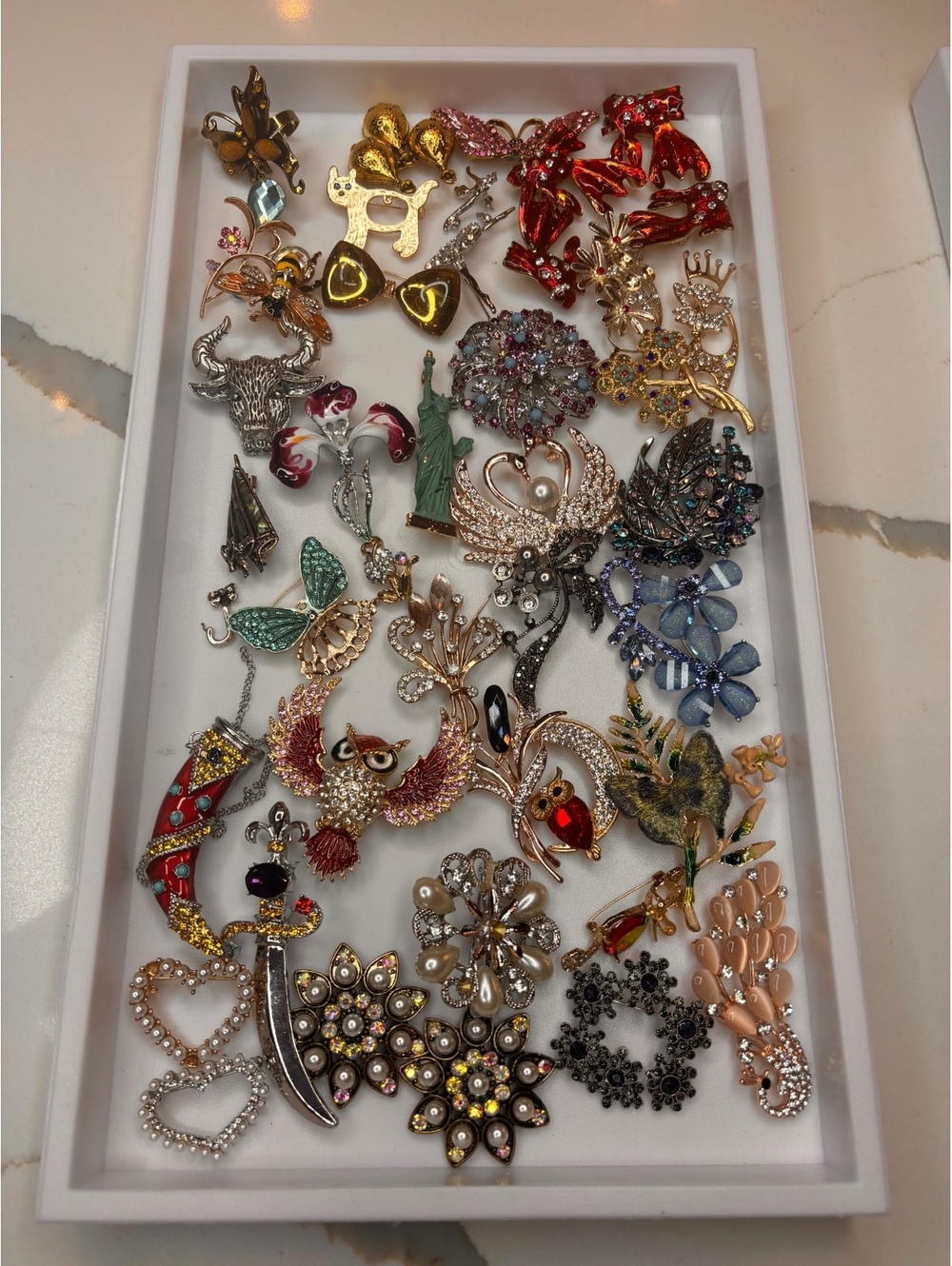 41 piece broken brooch lot rhinestone jewelry craft repair repurpose only